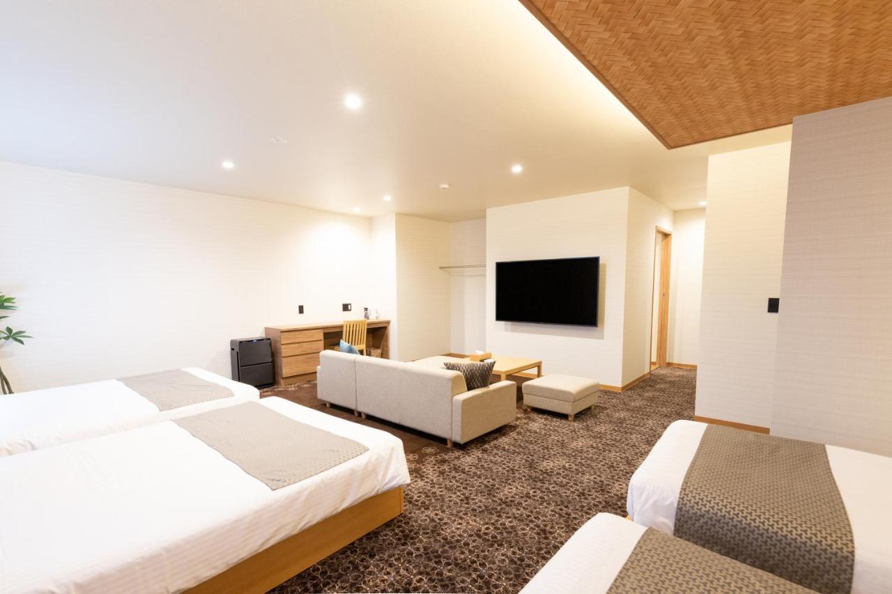 Grand Base -Nagoya Chiyokura- Hotel Eksteriør billede